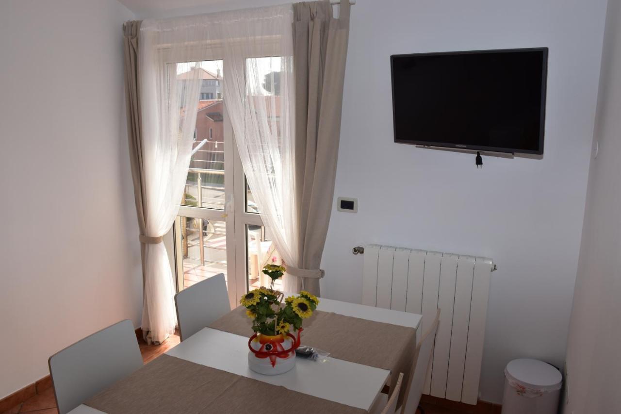 Rooms And Apartments Robert Rovinj Zewnętrze zdjęcie